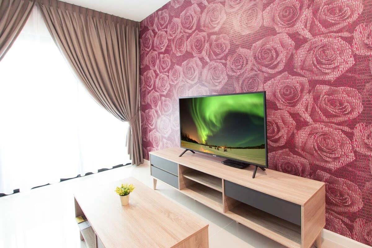 Modern, High Floor Suasana Suites 05 In Jb Johor Bahru Esterno foto